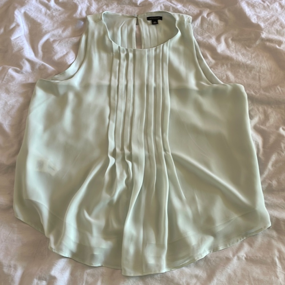Ann Taylor mint sleeveless blouse
